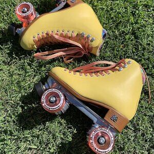 Roller Skates - US Size 6